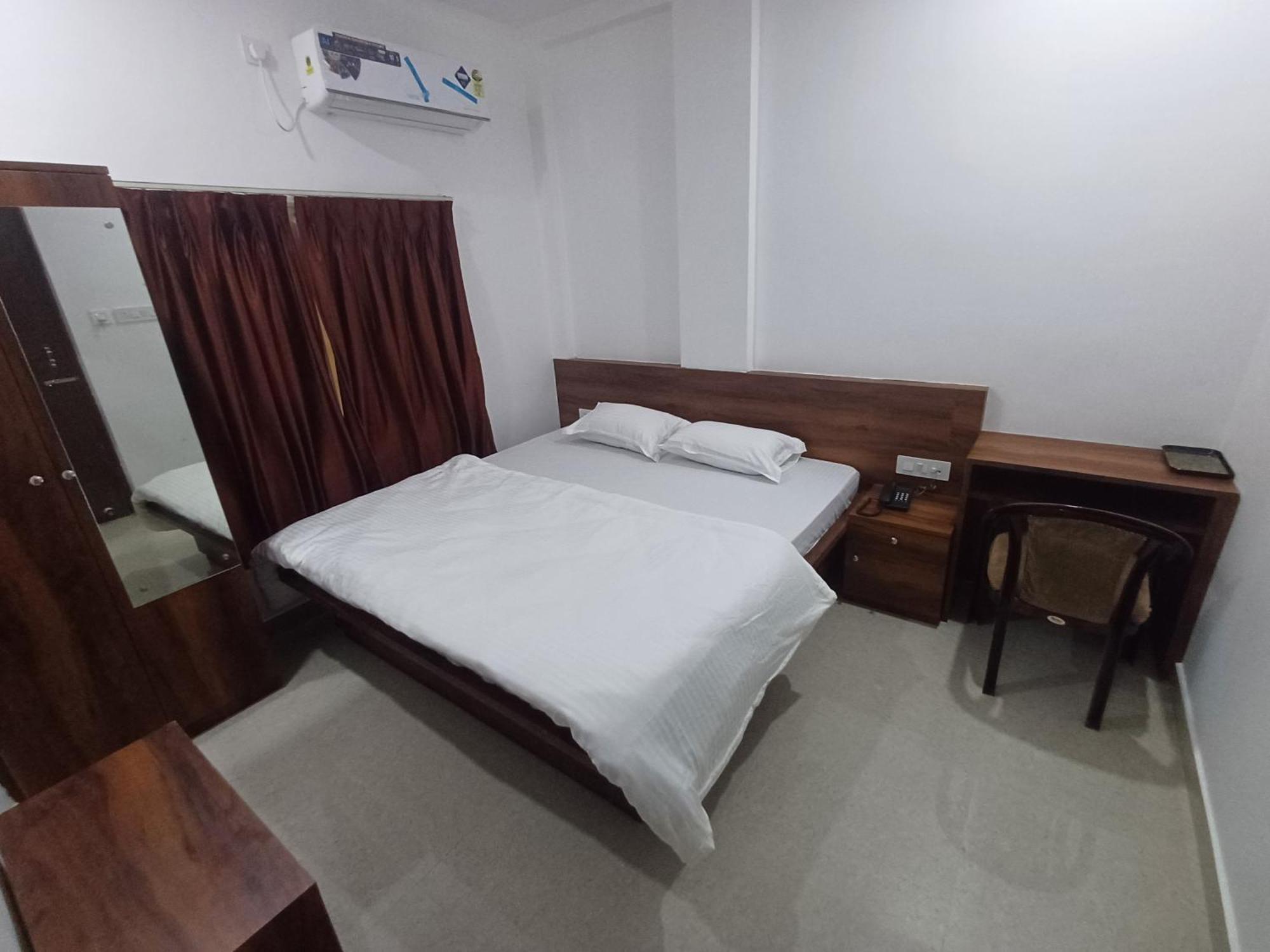 Assam Guest House Siliguri Extérieur photo
